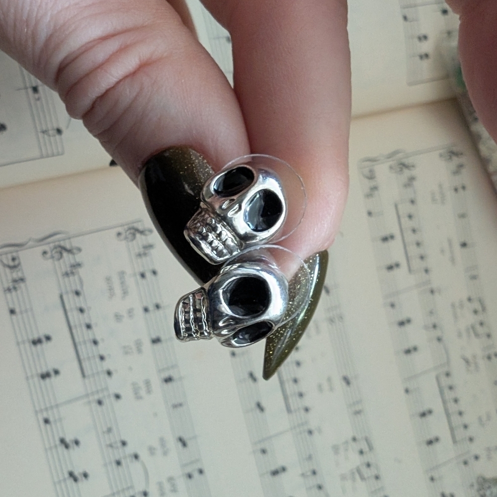Silver Skull Earrings